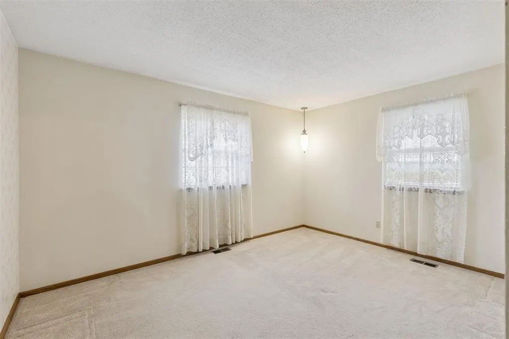 Photo 33 — 3321 N Ridgewood Drive, Midwest City, OK 73110
