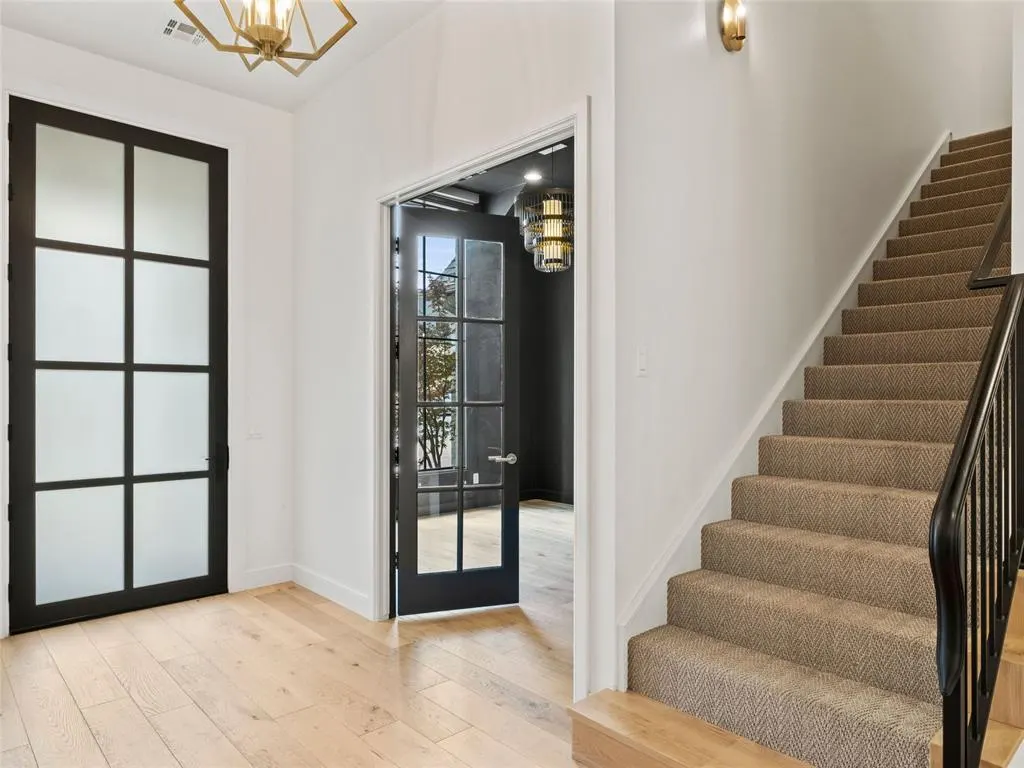 Photo 6 — 13400 Cedar Pointe Drive, Oklahoma City, OK 73131