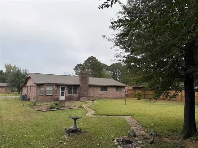 Photo 3 — 1408 Garfield Street, Idabel, OK 74745