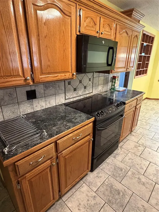 Photo 6 — 1408 Garfield Street, Idabel, OK 74745