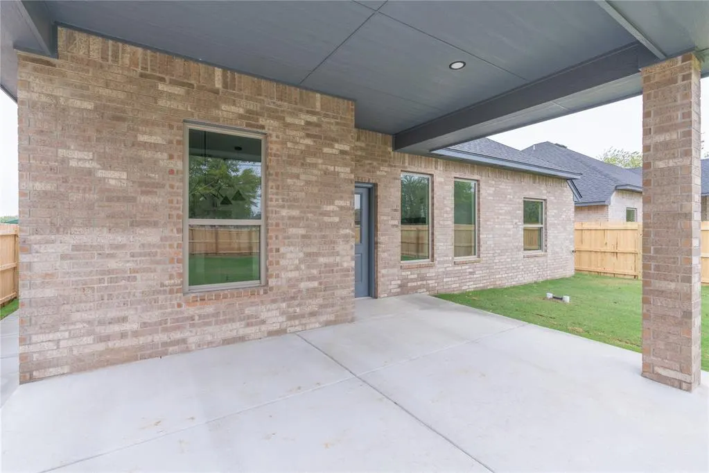 Photo 29 — 325 NW 89th Street, Oklahoma City, OK 73114