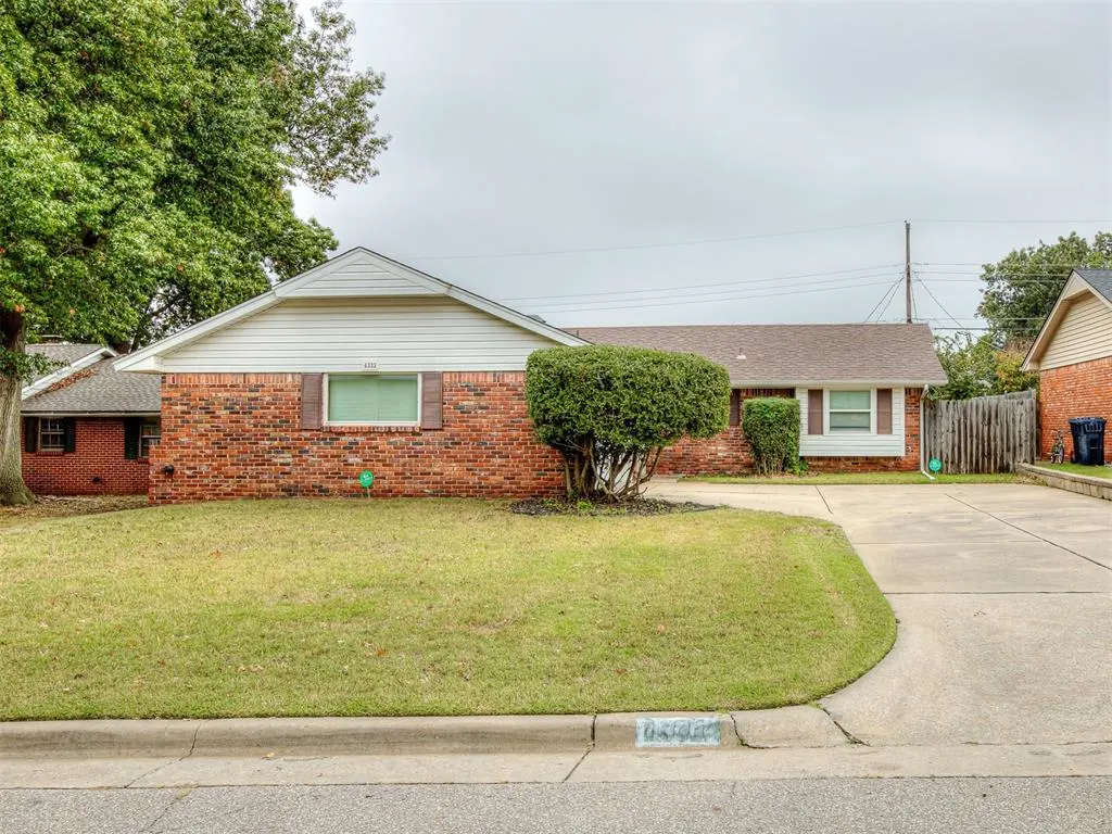 Front exterior — 4333 NW 55th Street, Oklahoma City, OK 73112