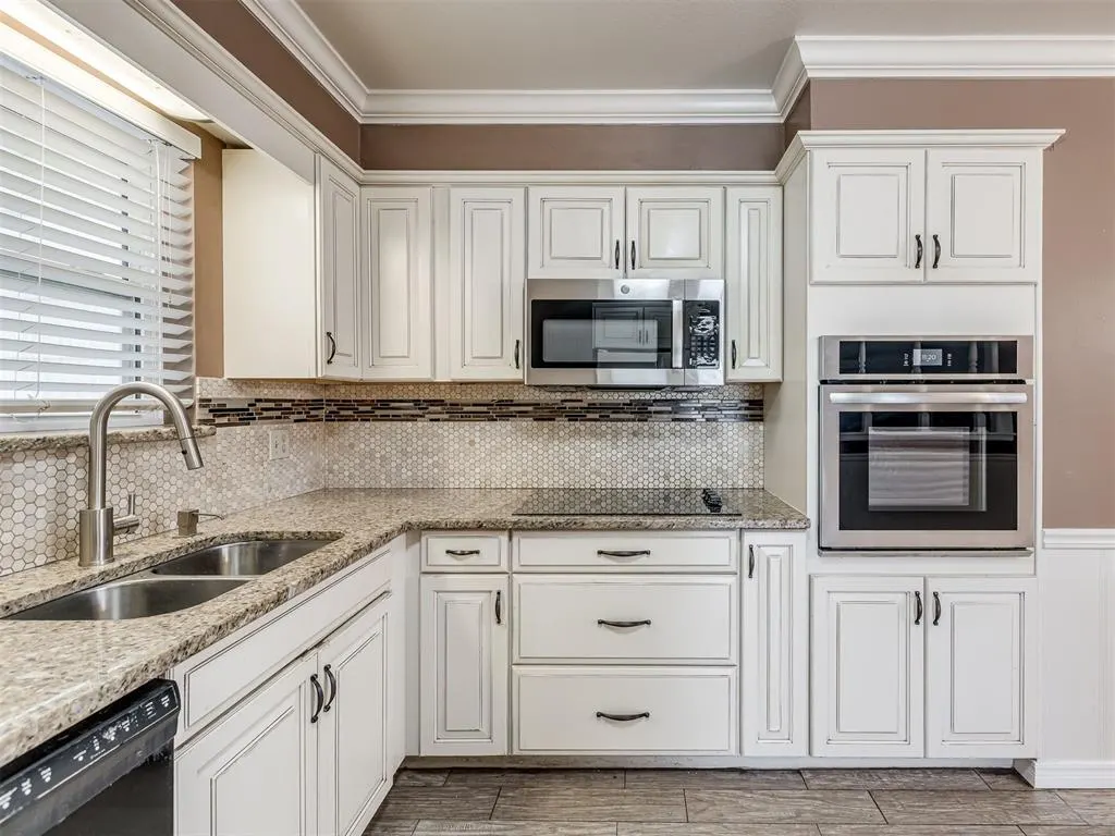 Photo 12 — 4333 NW 55th Street, Oklahoma City, OK 73112