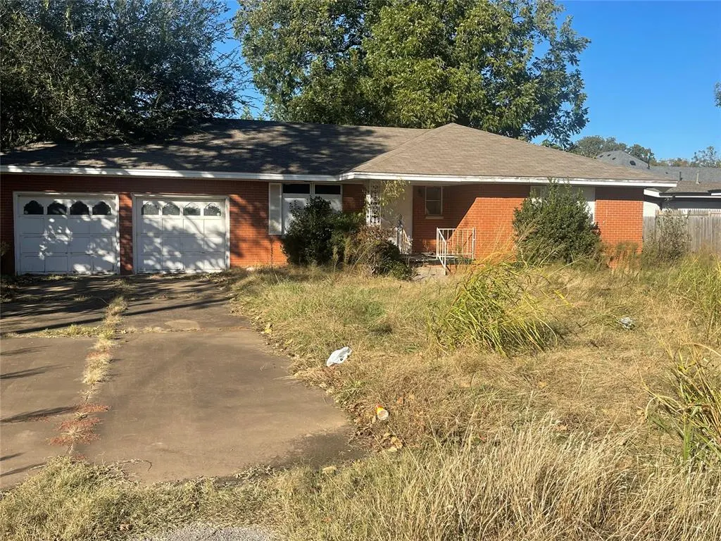 Front exterior — 6909 NW 11th Street, Oklahoma City, OK 73127