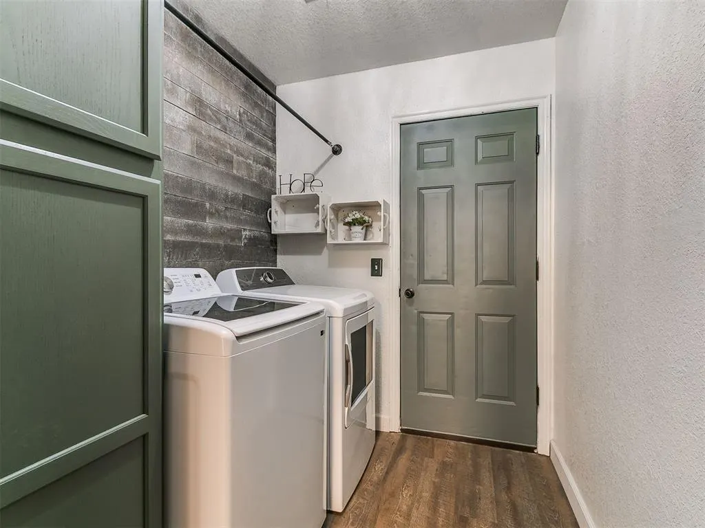 Photo 15 — 617 W Golden Eagle Drive, Norman, OK 73072