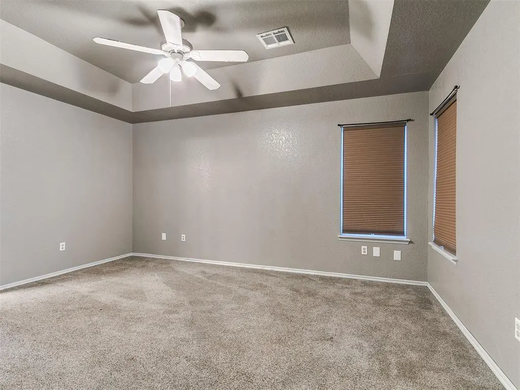 Photo 19 — 617 W Golden Eagle Drive, Norman, OK 73072