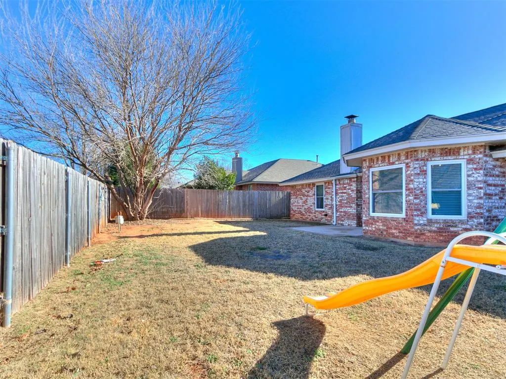 Photo 36 — 617 W Golden Eagle Drive, Norman, OK 73072