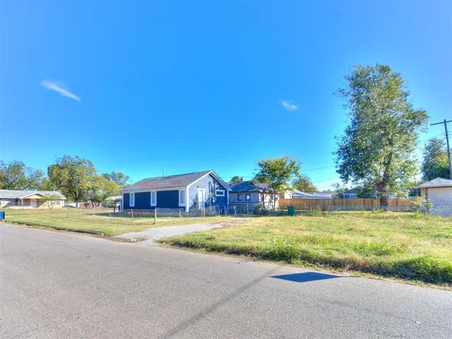 Photo 4 — 500 SE 47th Street, Oklahoma City, OK 73129