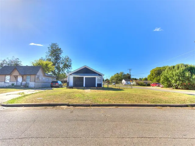 Photo 8 — 500 SE 47th Street, Oklahoma City, OK 73129