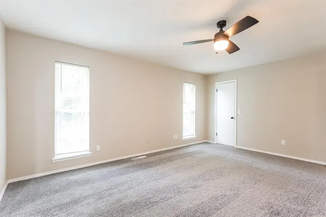 Photo 7 — 10025 S Linn Avenue, Oklahoma City, OK 73159