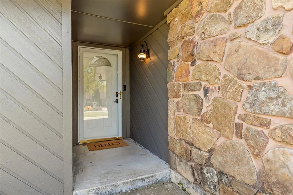 Photo 7 — 1104 Victor Court, Oklahoma City, OK 73130