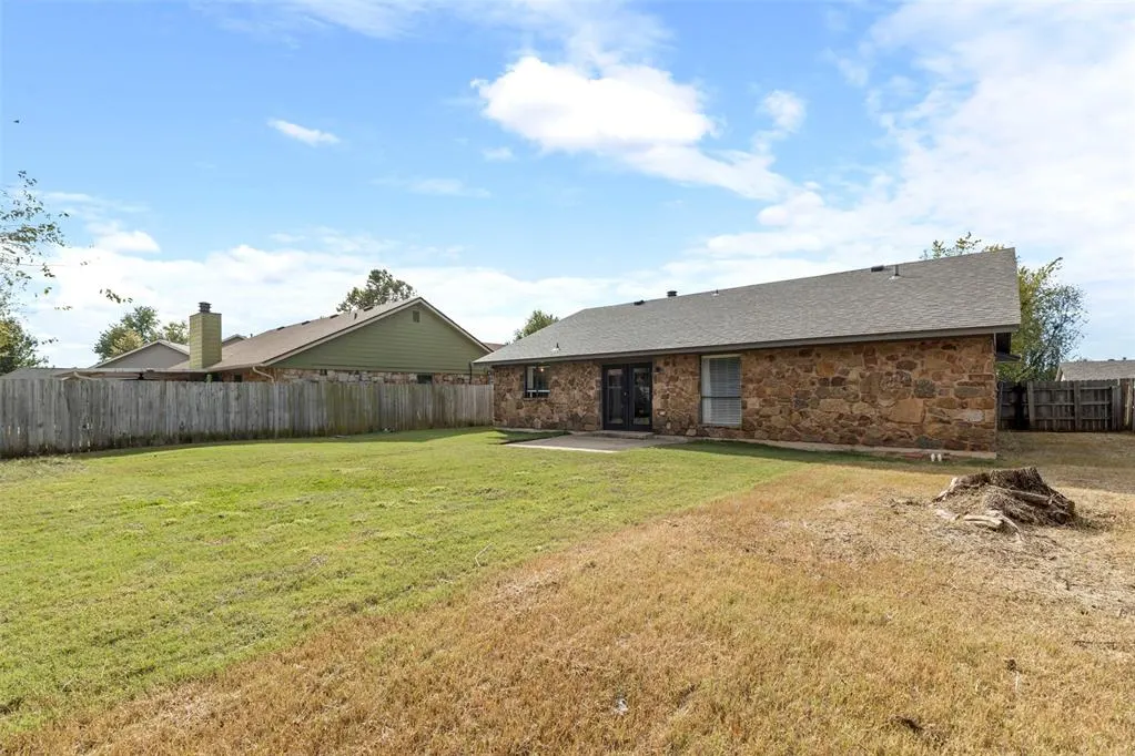 Photo 33 — 1104 Victor Court, Oklahoma City, OK 73130