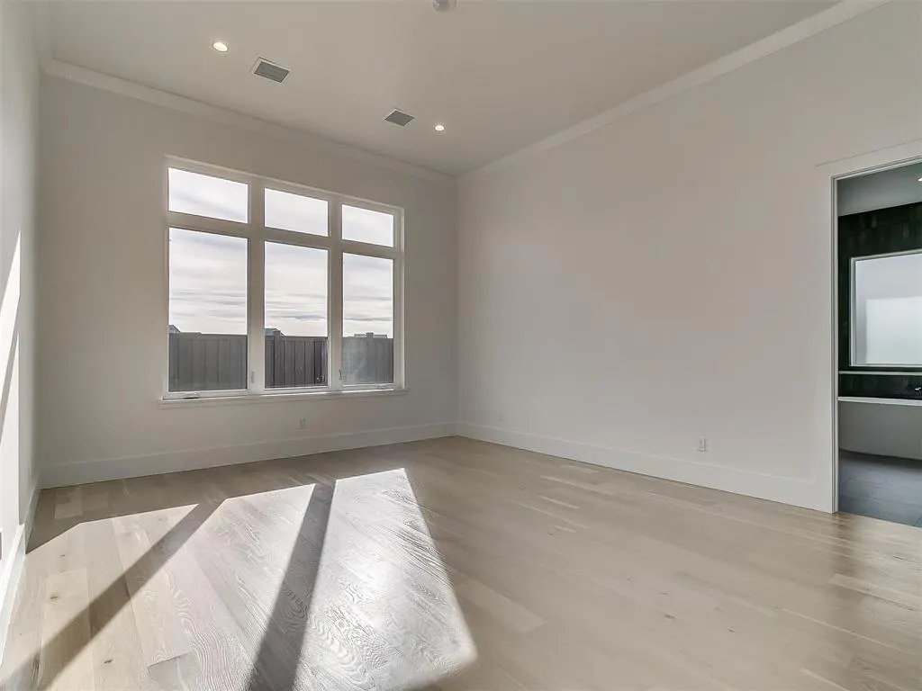 Photo 12 — 6308 NW 150th Terrace, Oklahoma City, OK 73142