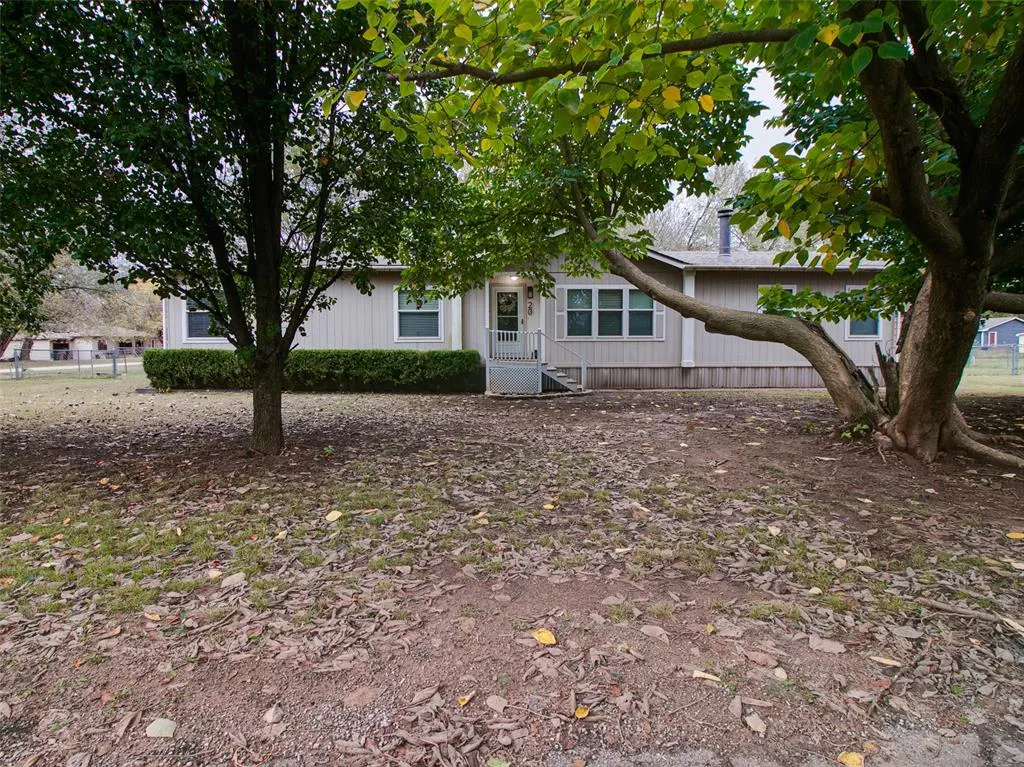 Photo 2 — 20 CLEASON Avenue, Davenport, OK 74026