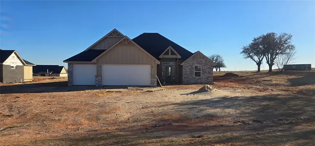 Front exterior — 2445 Wolf Creek Bend, Blanchard, OK 73010