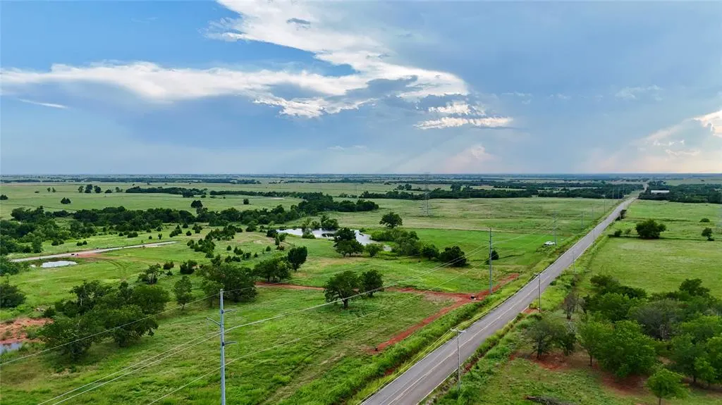 Photo 11 — 9 W Industrial Road, Guthrie, OK 73044