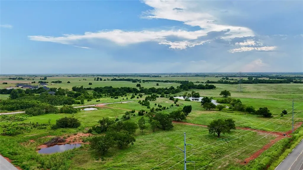 Photo 10 — 4 W Industrial Road, Guthrie, OK 73044