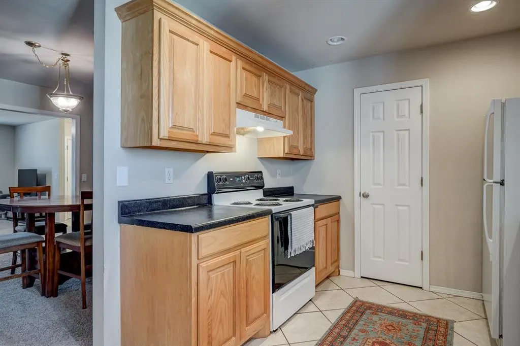 Photo 9 — 1502 N Grandview Street, Stillwater, OK 74075
