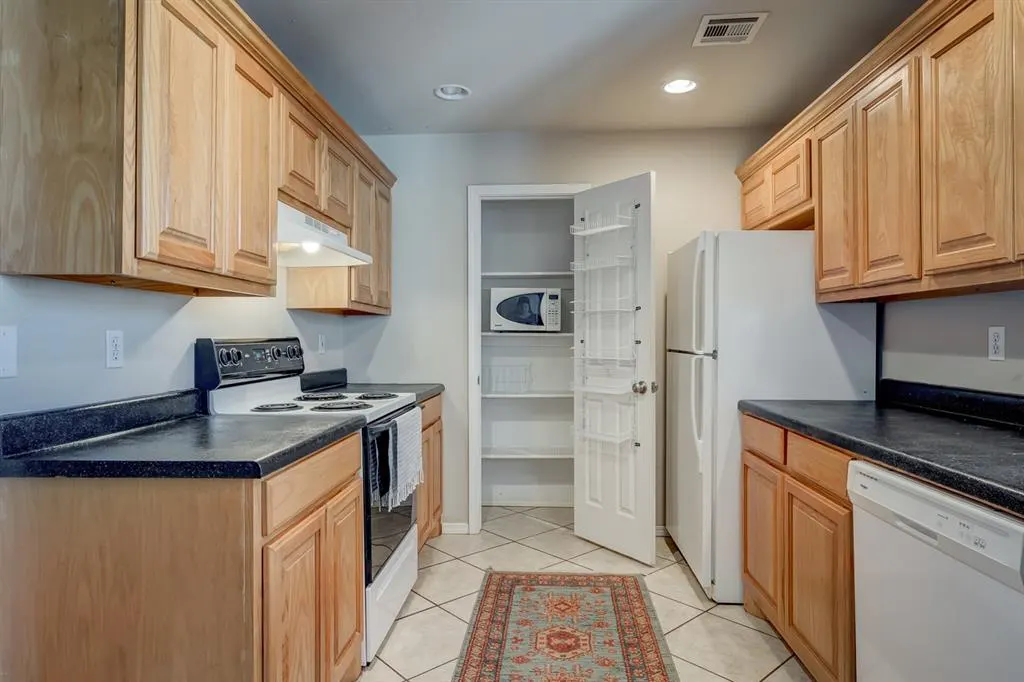 Photo 10 — 1502 N Grandview Street, Stillwater, OK 74075