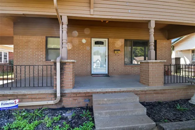 Photo 2 — 1224 NE 15th Street, Oklahoma City, OK 73117