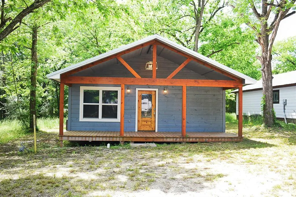 Front exterior — 1007 Cambell Street, Broken Bow, OK 74728