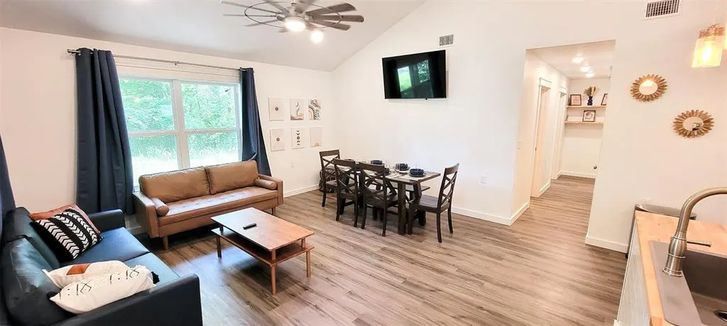 Photo 11 — 1007 Cambell Street, Broken Bow, OK 74728