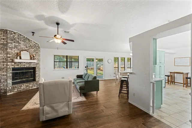 Photo 8 — 900 Blue Ridge Drive, Edmond, OK 73003