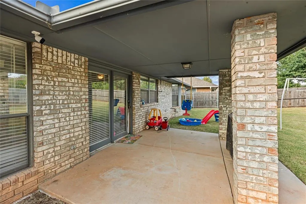 Photo 34 — 900 Blue Ridge Drive, Edmond, OK 73003