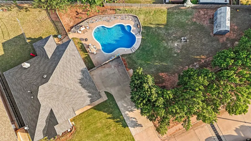 Photo 42 — 900 Blue Ridge Drive, Edmond, OK 73003