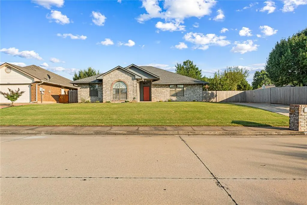 Photo 43 — 900 Blue Ridge Drive, Edmond, OK 73003