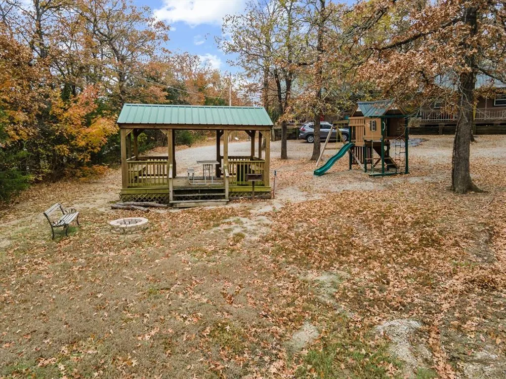 Photo 9 — 2131 Sioux Drive, Sulphur, OK 73086