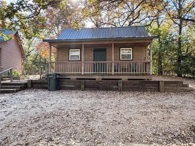 Photo 2 — 2131 Sioux Drive, Sulphur, OK 73086