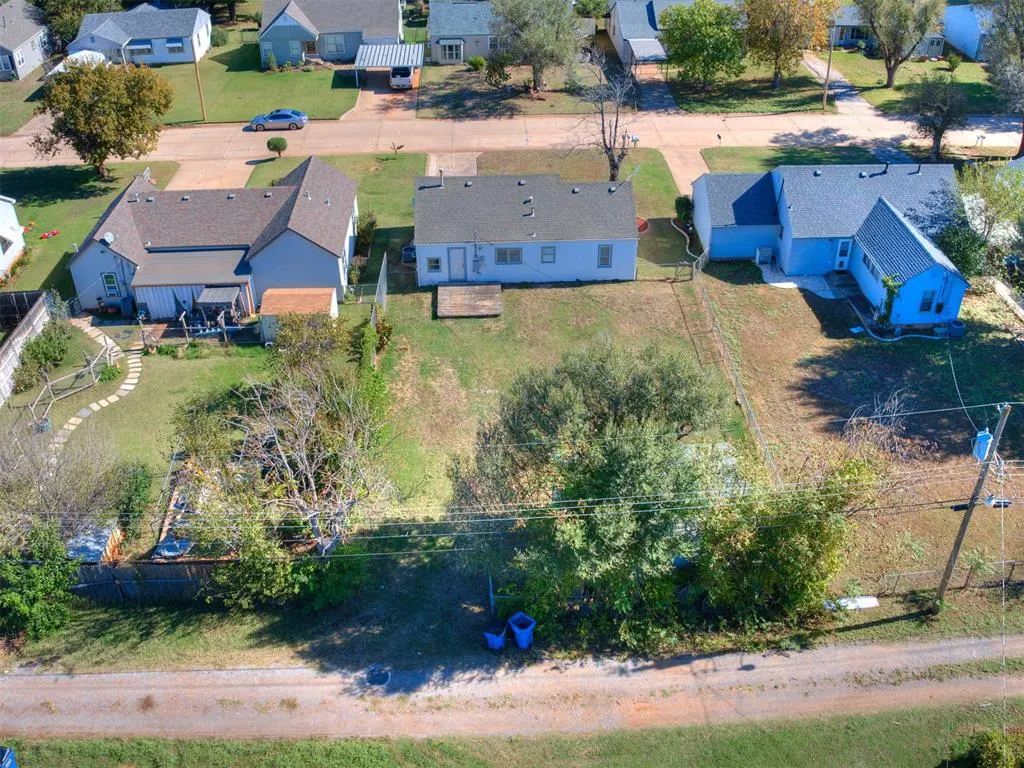 Photo 13 — 1102 S 9th Street, Kingfisher, OK 73750