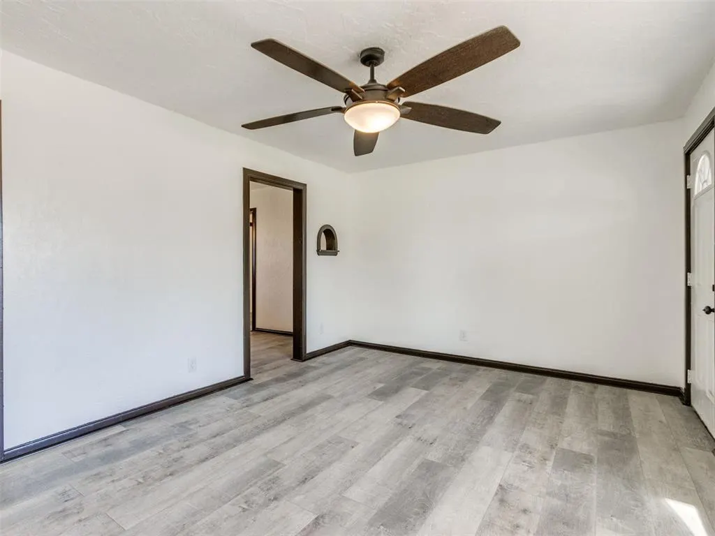 Photo 18 — 1102 S 9th Street, Kingfisher, OK 73750