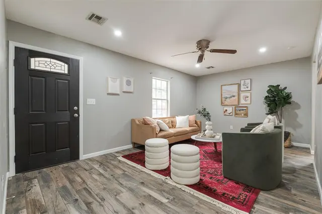 Photo 4 — 6811 NW 43rd Street, Bethany, OK 73008