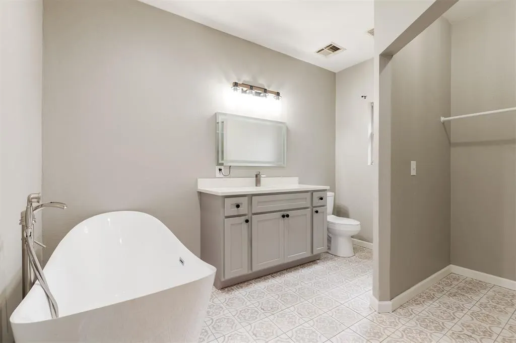 Photo 19 — 6811 NW 43rd Street, Bethany, OK 73008