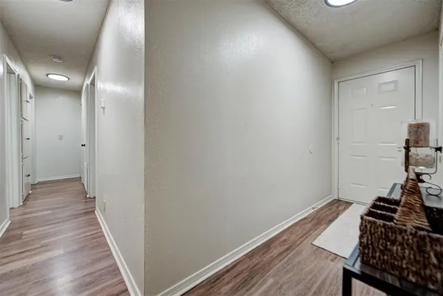 Photo 6 — 10908 Beaulaine Place, Oklahoma City, OK 73114