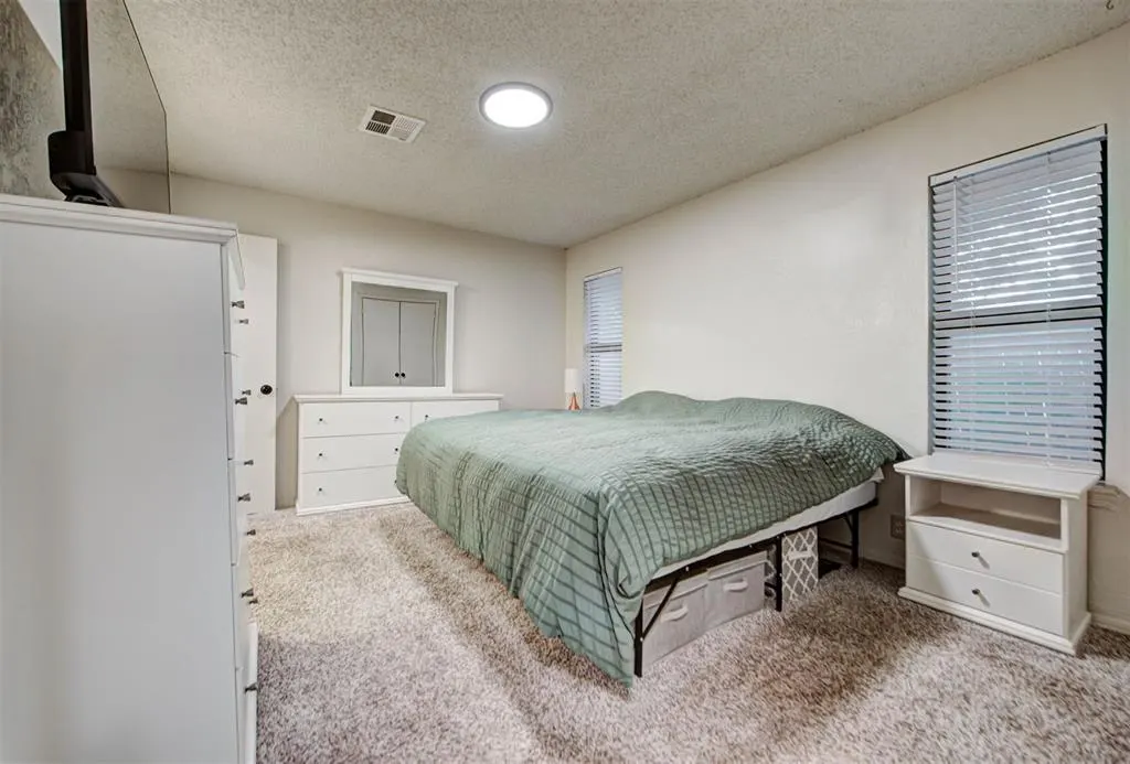 Photo 22 — 10908 Beaulaine Place, Oklahoma City, OK 73114
