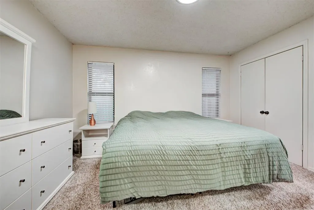 Photo 23 — 10908 Beaulaine Place, Oklahoma City, OK 73114