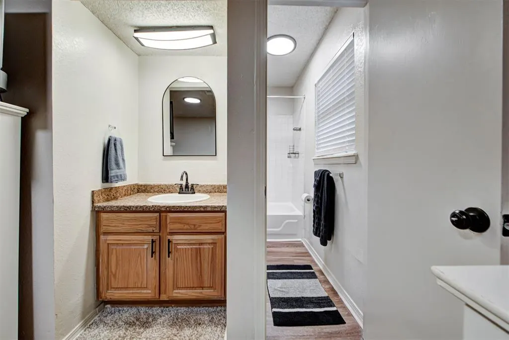Photo 25 — 10908 Beaulaine Place, Oklahoma City, OK 73114