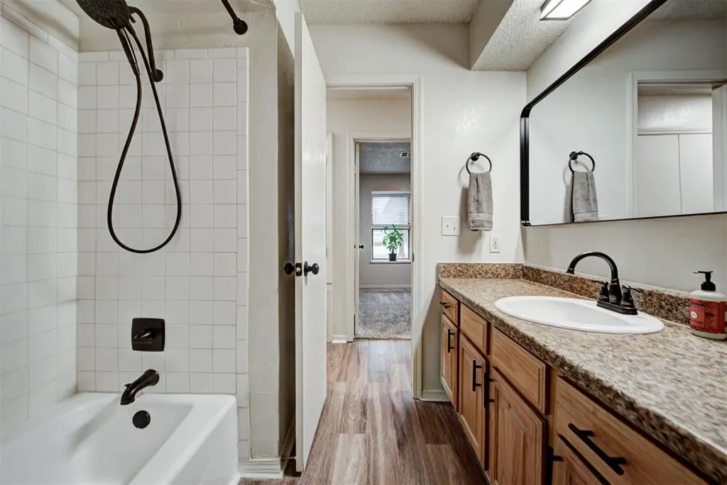 Photo 35 — 10908 Beaulaine Place, Oklahoma City, OK 73114