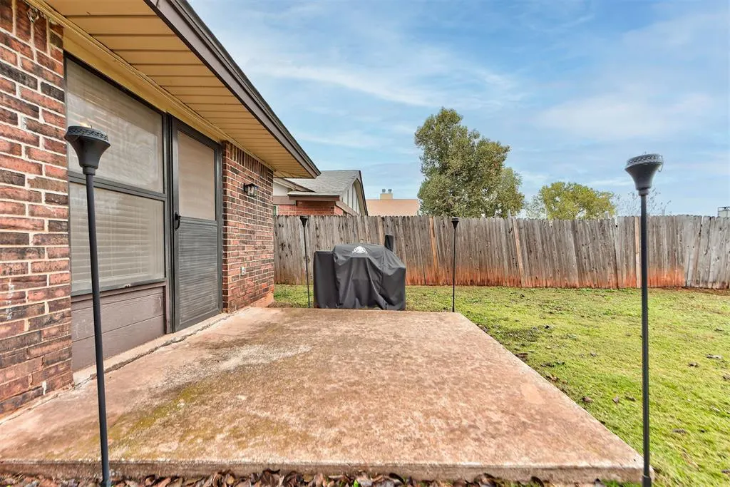 Photo 41 — 10908 Beaulaine Place, Oklahoma City, OK 73114