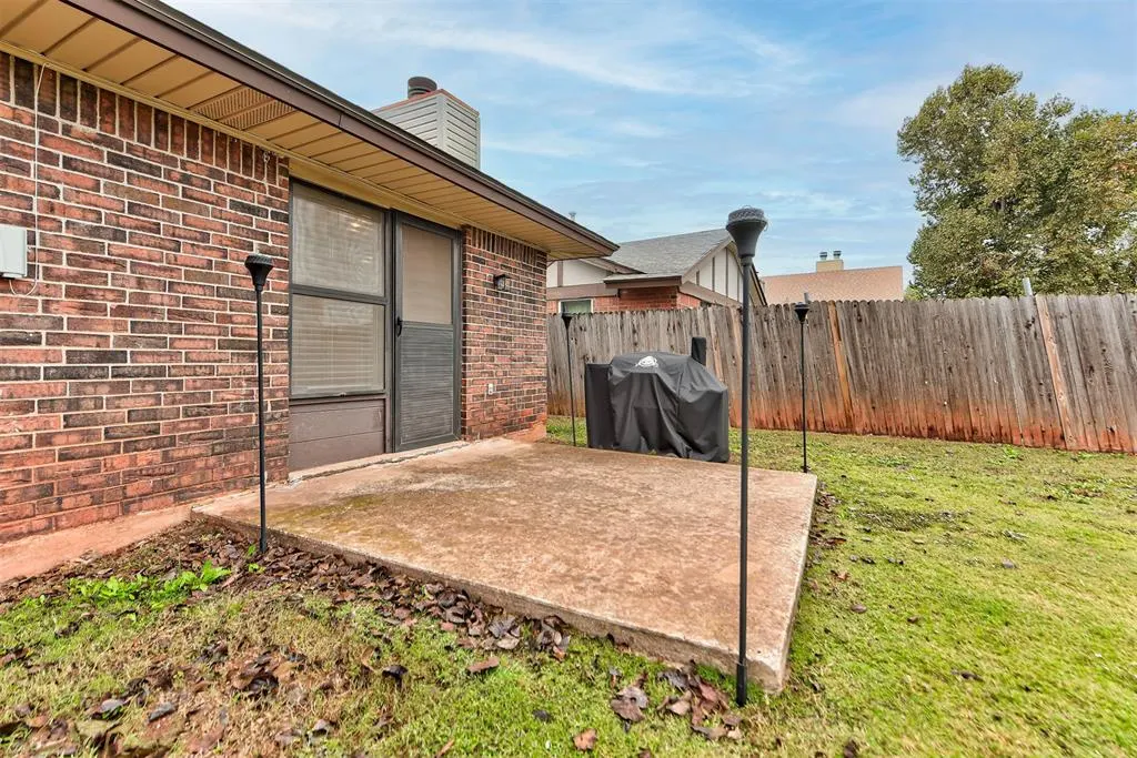 Photo 42 — 10908 Beaulaine Place, Oklahoma City, OK 73114