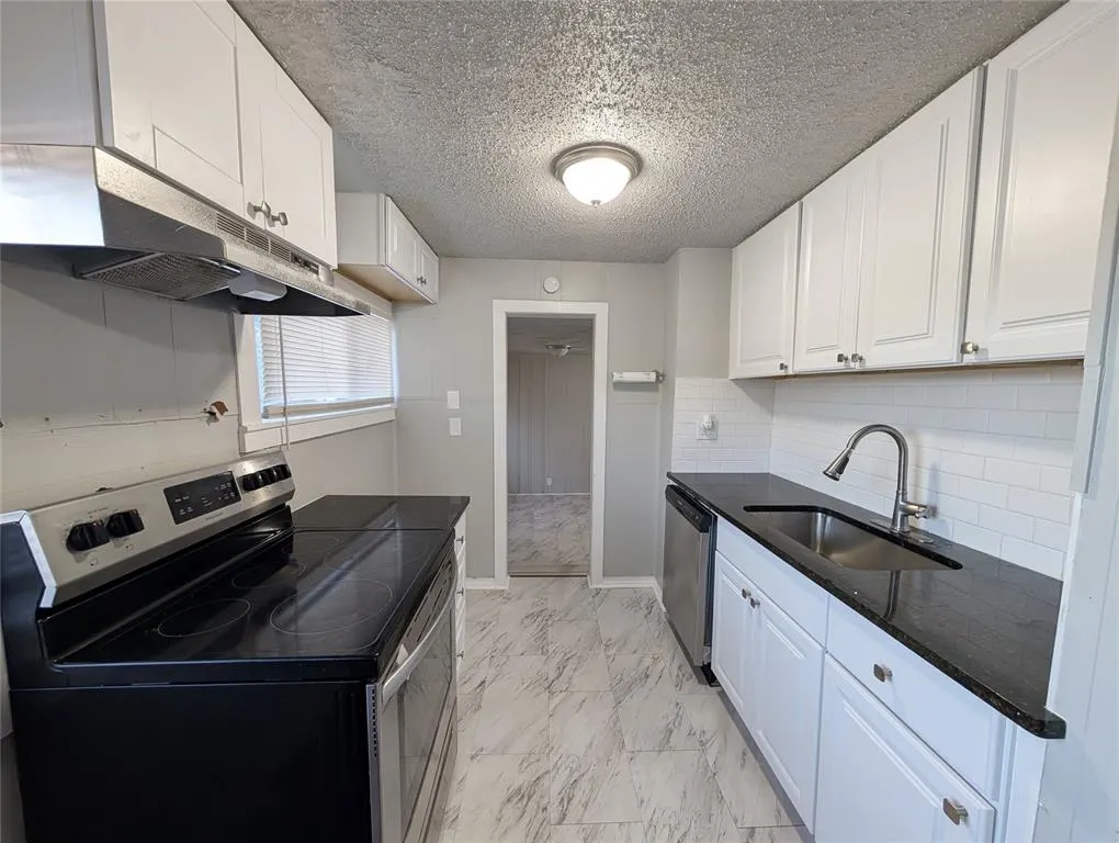 Photo 7 — 918 W Hayes Street, El Reno, OK 73036