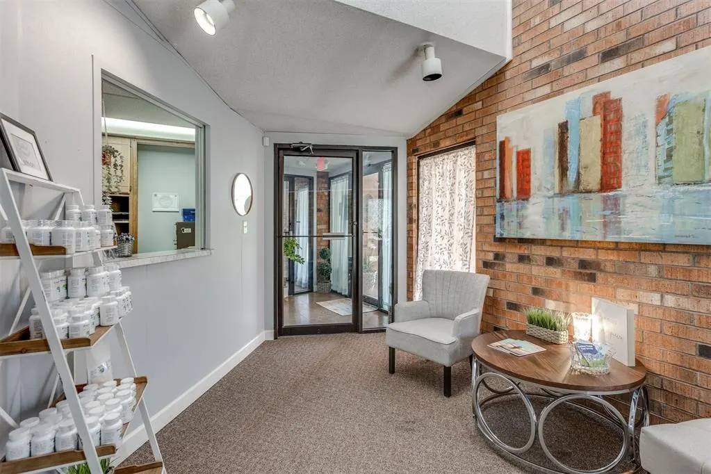 Photo 10 — 20 E Dunloup Street, Shawnee, OK 74804