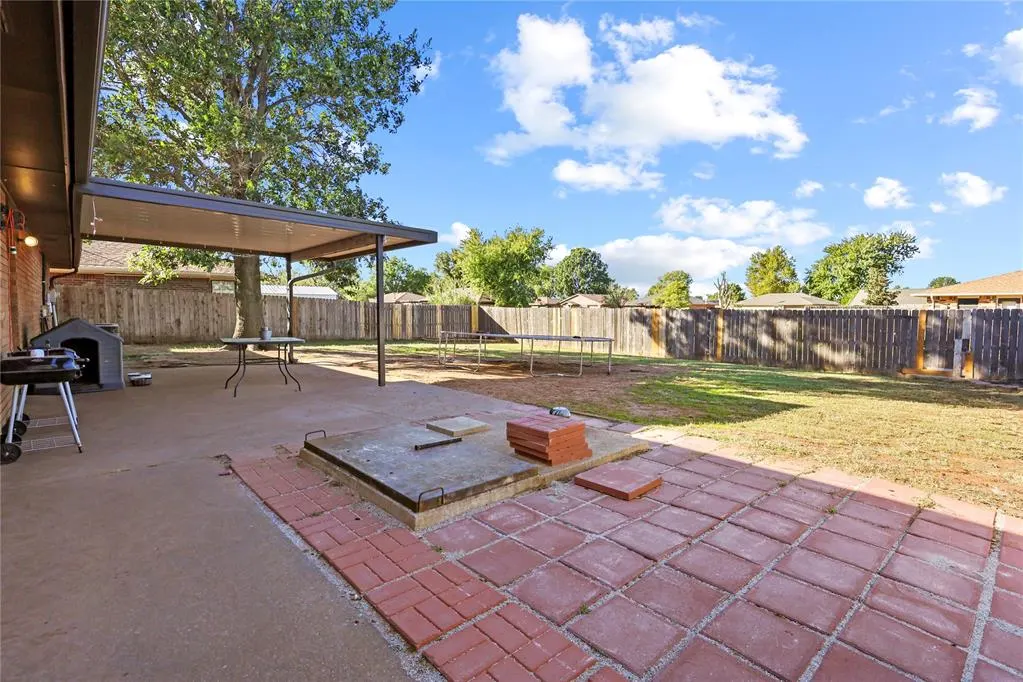 Photo 23 — 2201 Morgandee Lane, Weatherford, OK 73096