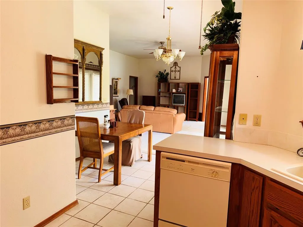 Photo 10 — 2205 Gray Dove Drive, Shawnee, OK 74804