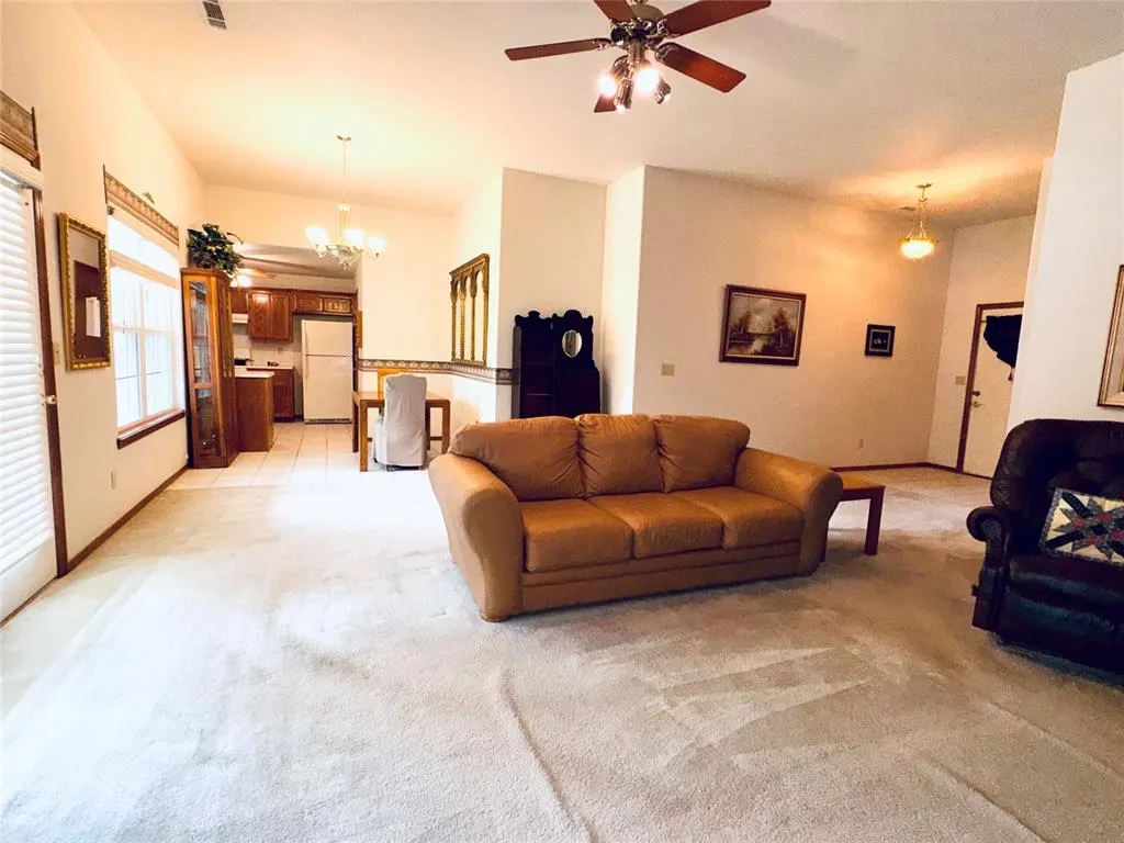 Photo 18 — 2205 Gray Dove Drive, Shawnee, OK 74804