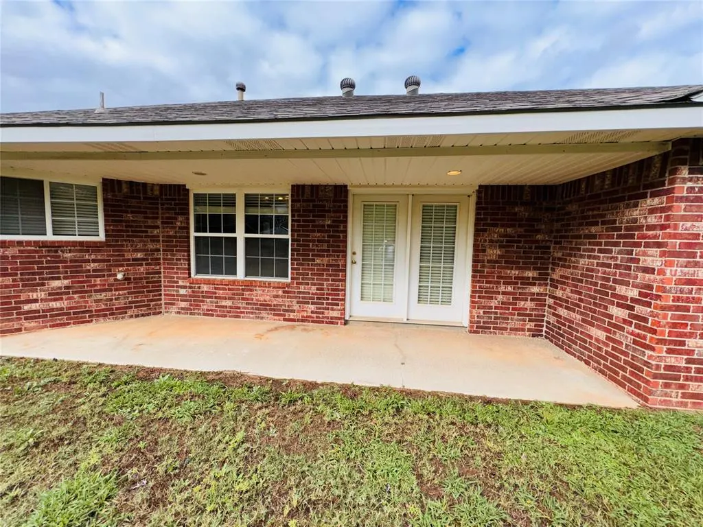 Photo 37 — 2205 Gray Dove Drive, Shawnee, OK 74804