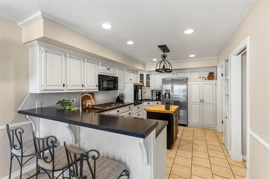 Photo 10 — 7129 NW 102nd Street, Oklahoma City, OK 73162